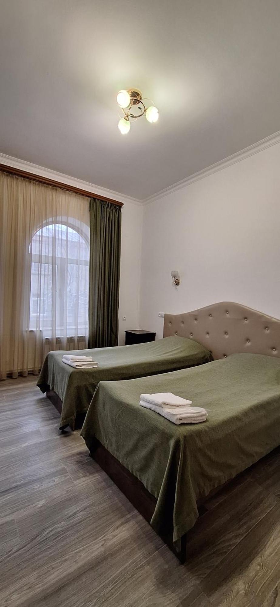 Mthnadzor Ξενοδοχείο Goris Εξωτερικό φωτογραφία